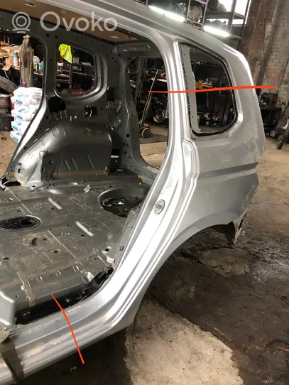 Volkswagen Touran III Carrosserie quartier arrière 