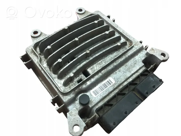 Mercedes-Benz C W204 Komputer / Sterownik ECU silnika 6519014400