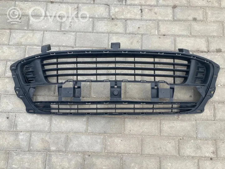 Citroen C4 III e-C4 Grille calandre supérieure de pare-chocs avant 9684506677