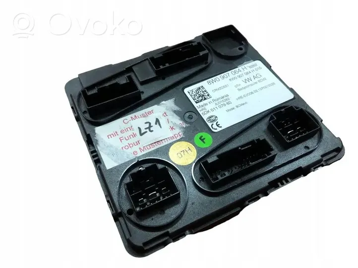 Audi A4 S4 B5 8D Comfort/convenience module 8W0907064H