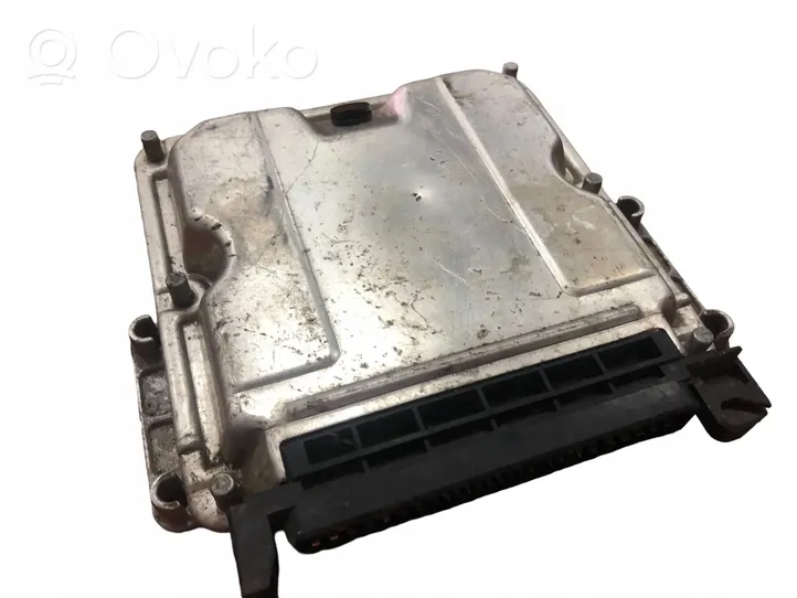 Suzuki Vitara (LY) Unidad de control/módulo ECU del motor 33920-67g00