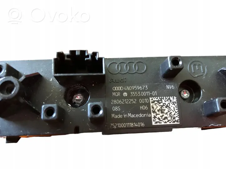 Audi A8 S8 D5 Włącznik świateł przeciwmgielnych 4N0959673