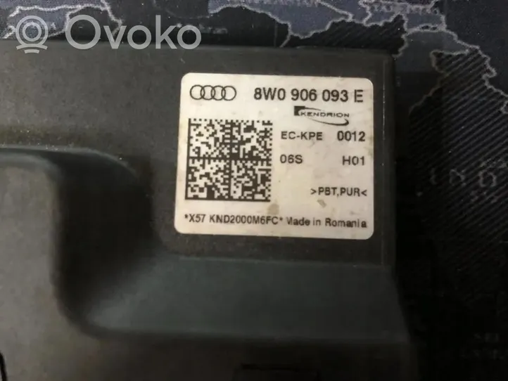 Audi A4 S4 B9 8W Polttoainepumpun rele 8W0906093E