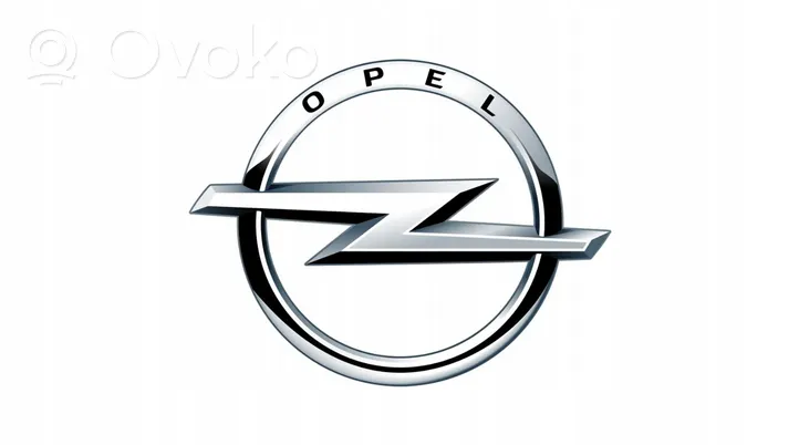 Opel Corsa E Uchwyt / Mocowanie zderzaka przedniego 39014303