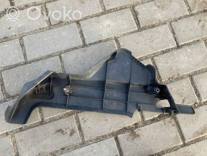 Peugeot 106 Bagažinės slenksčio apdaila 9606860977