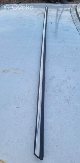 Mercedes-Benz W123 Other front door trim element 