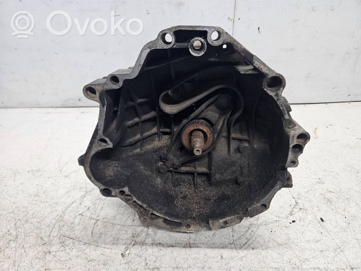 Audi A6 S6 C4 4A 6 Gang Schaltgetriebe 01E301211