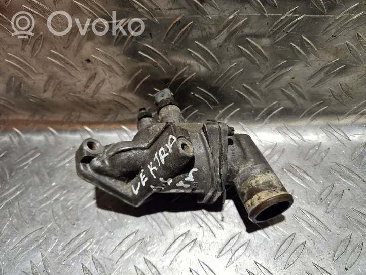 Opel Vectra B Termostaatin kotelo 90412717