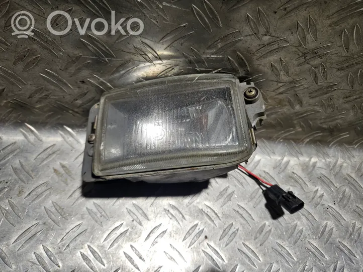 Mitsubishi Eclipse Światło przeciwmgłowe przednie 0014490