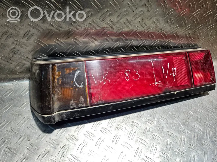 Honda Civic III Aizmugurējais lukturis virsbūvē 013022