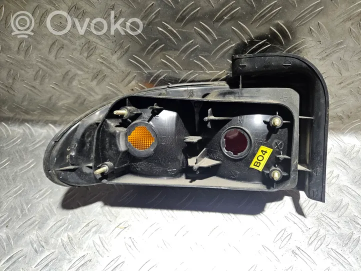 Hyundai Sonata Lampa tylna 92402340