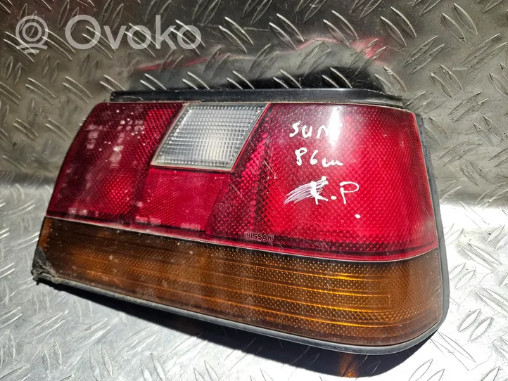 Nissan Sunny Luci posteriori IKI7258