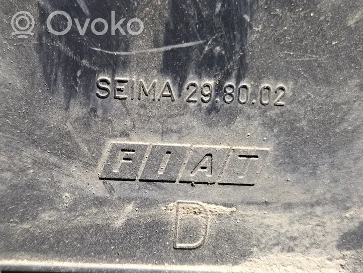 Fiat Uno Задний фонарь в кузове 298002