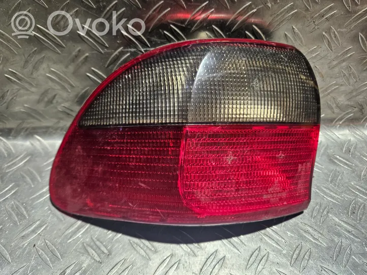 Opel Omega B1 Luci posteriori 45285