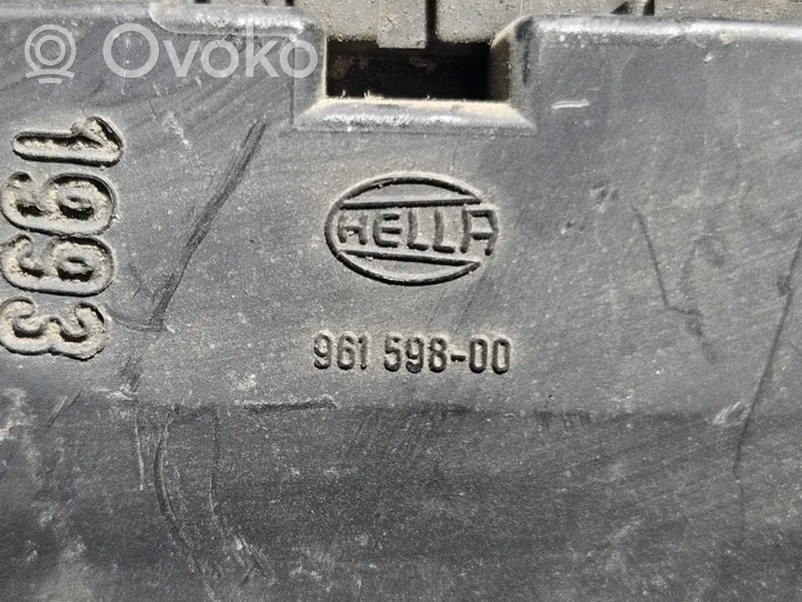 Seat Toledo I (1L) Luci posteriori del portellone del bagagliaio 96159800