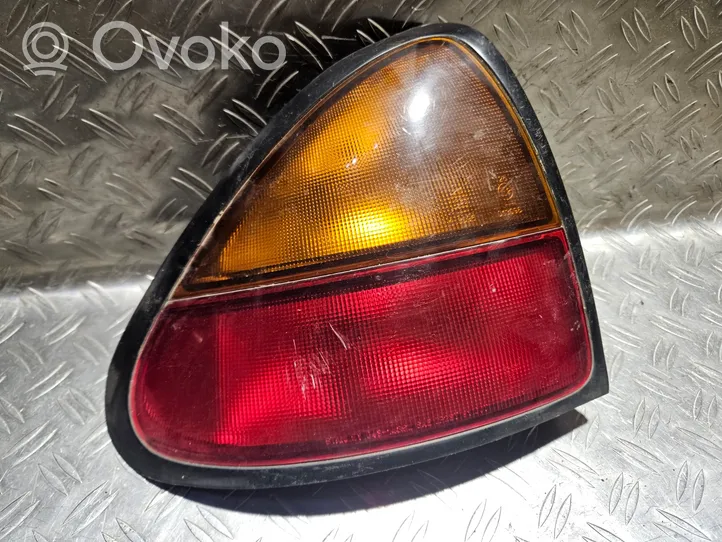 Mazda 323 Lampa tylna 0431436L