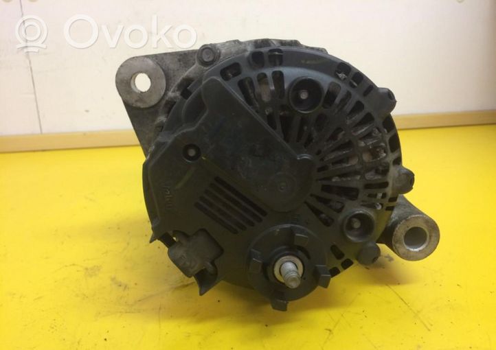 Opel Insignia A Generatore/alternatore 13502581