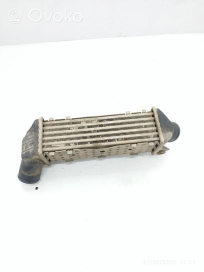 Seat Cordoba (6K) Chłodnica powietrza doładowującego / Intercooler 