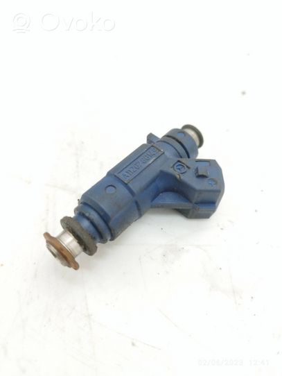 Mercedes-Benz CLK A208 C208 Injecteur de carburant A1120780149