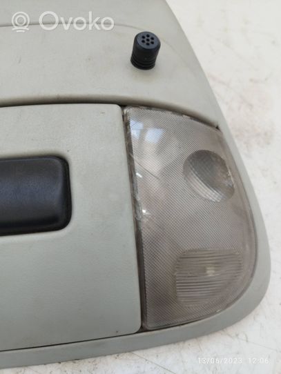 Mercedes-Benz ML W163 Illuminazione sedili anteriori A1638200101