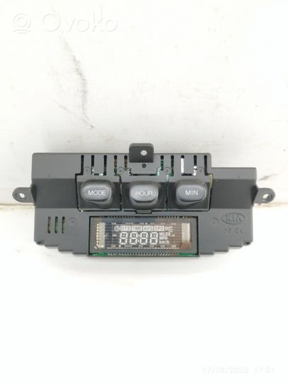 KIA Sedona Monitori/näyttö/pieni näyttö 0K52Y55495