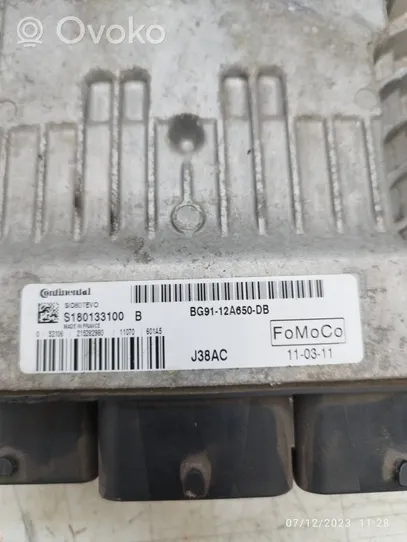 Ford Mondeo MK IV Calculateur moteur ECU BG9112A650DB