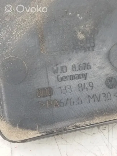 Audi A4 S4 B5 8D Kita variklio skyriaus detalė 8D0133849