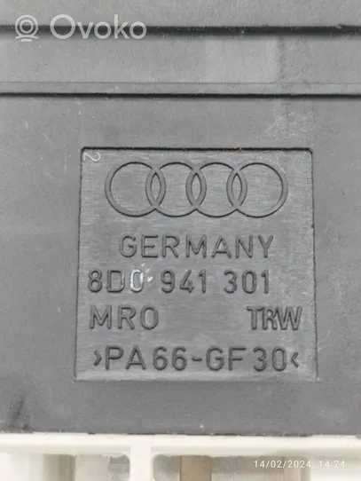 Audi A4 S4 B5 8D Przycisk / Pokrętło regulacji świateł 8D0941301