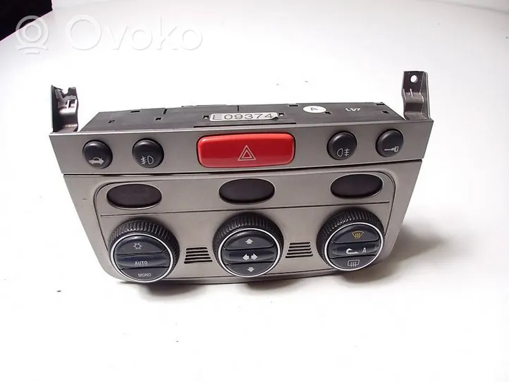 Alfa Romeo 147 Console centrale, commande chauffage/clim 