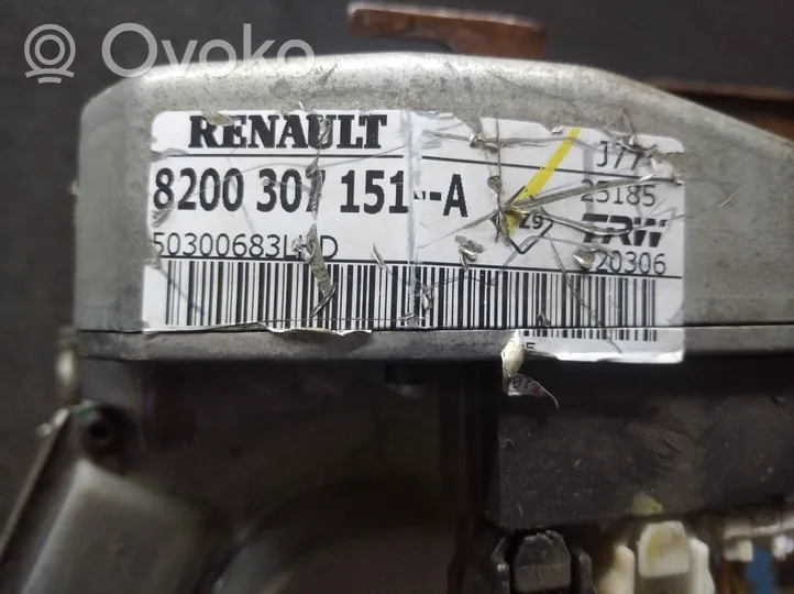 Renault Modus Ohjaustehostimen sähköpumppu 8200307151A