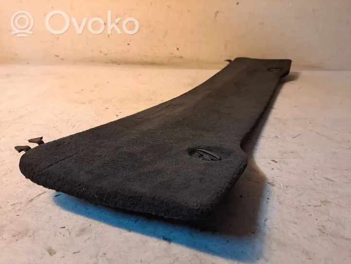 BMW 5 E60 E61 Panel awaryjnego otwierania zamka bagażnika 7061422