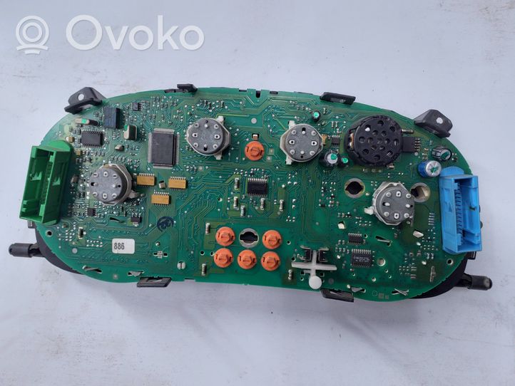 Skoda Octavia Mk1 (1U) Tachimetro (quadro strumenti) 81117875