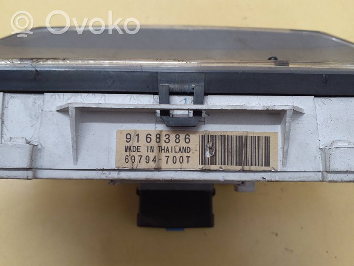 Volvo S70  V70  V70 XC Tachimetro (quadro strumenti) 9168386