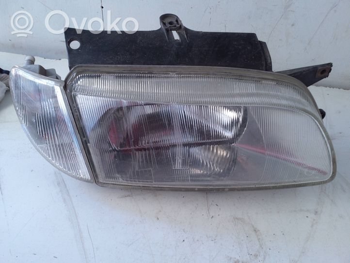 Toyota Prius (XW10) Phare frontale W5W12V5W