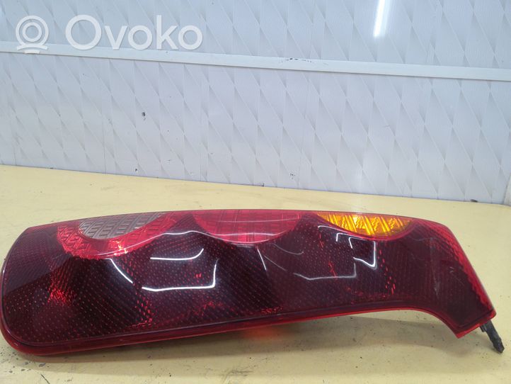 Nissan Note (E11) Rear/tail lights 12V215W