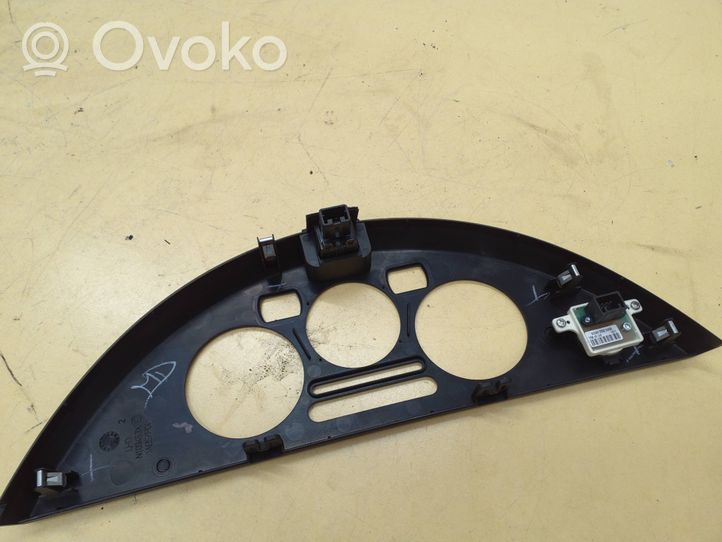 Nissan Note (E11) Console centrale, commande chauffage/clim N103453X