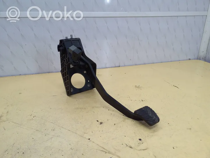 KIA Ceed Brake pedal 328001H100