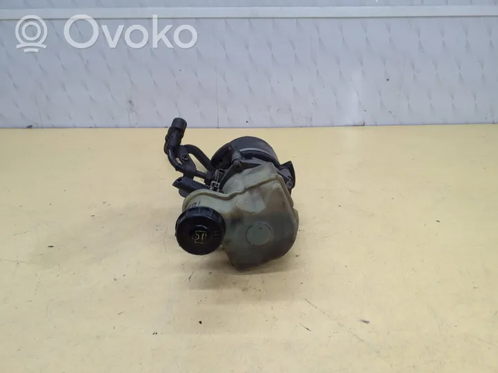 Volvo V50 Power steering pump 183042610Z