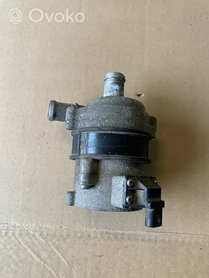 Audi Q7 4M Pompe à eau de liquide de refroidissement 4H0965567A