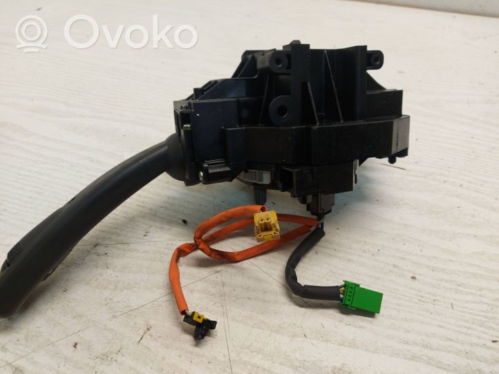 Volvo V50 Wiper control stalk 17g521A