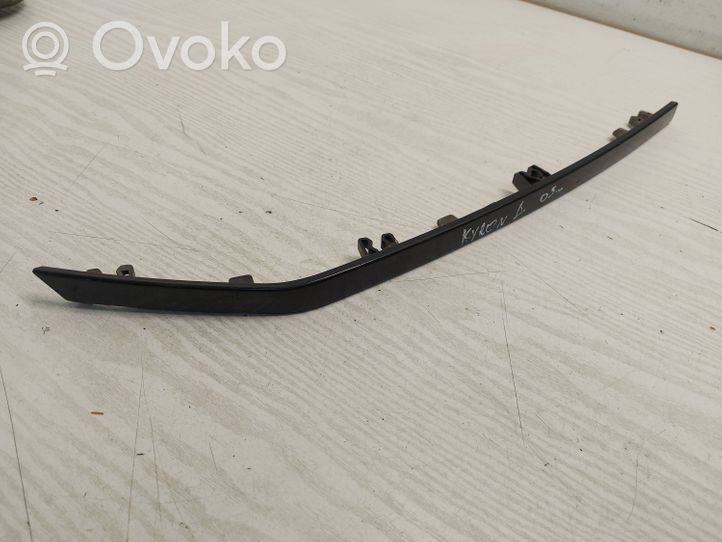 SsangYong Kyron Moulure sous phares 8310209150