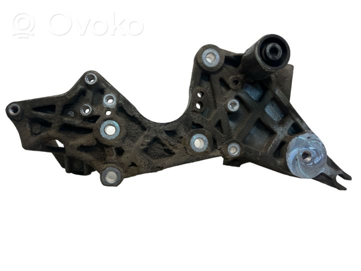 Audi A4 S4 B8 8K Support pompe injection à carburant 059130147N