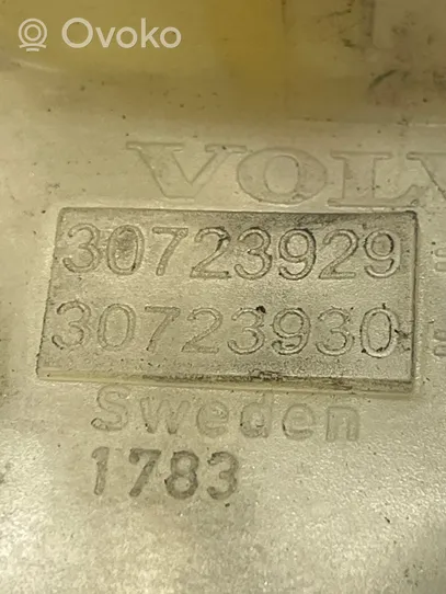 Volvo V70 Jäähdytysnesteen paisuntasäiliö 30723929
