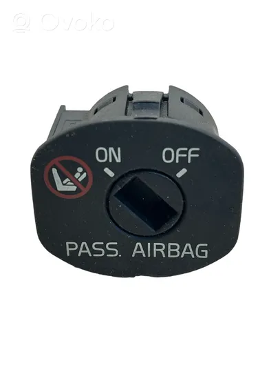 Volvo V50 Interruttore airbag passeggero on/off 08697008