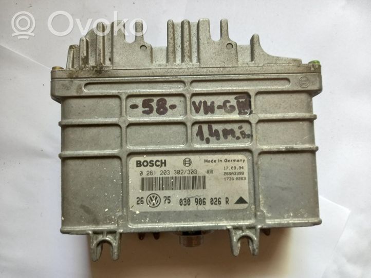 Volkswagen Golf III Calculateur moteur ECU 030906026R