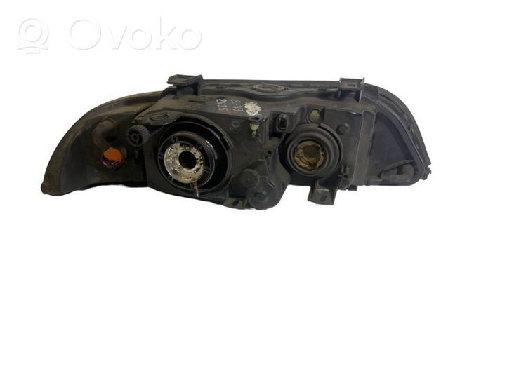 BMW 5 E39 Faro/fanale 8373165