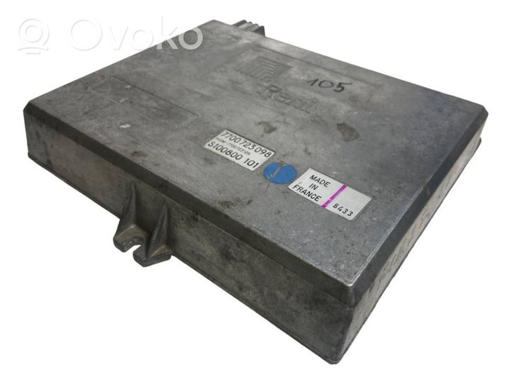 ZAZ 101 Calculateur moteur ECU 7700723098