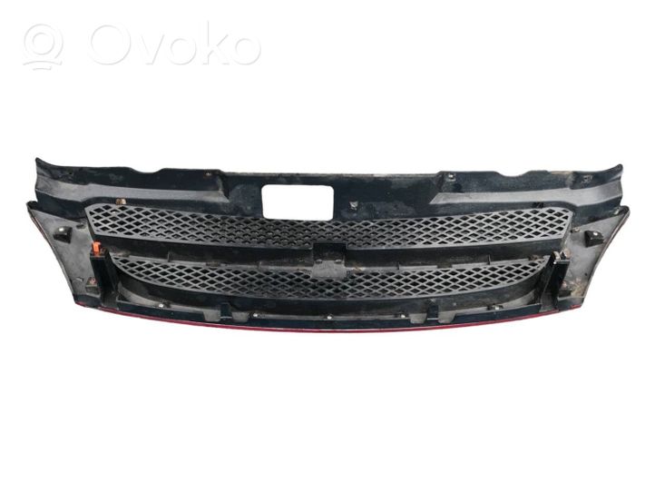 Chevrolet Lacetti Grille calandre supérieure de pare-chocs avant 96547129