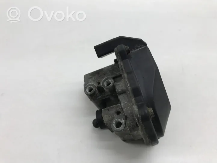 Volkswagen Golf V Attuatore/motore della valvola del collettore di aspirazione 03L129086