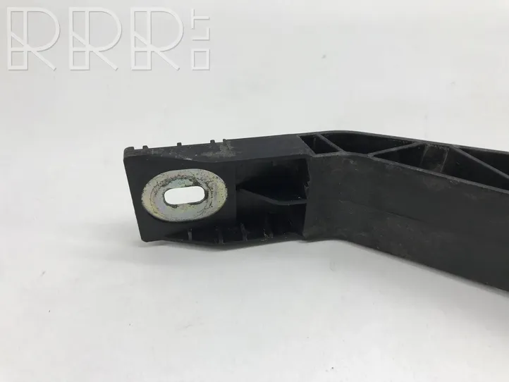 Audi Q3 8U Radiator support slam panel bracket 8U0805527